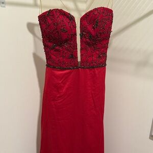 Elegant Red Beaded Evening Dress
